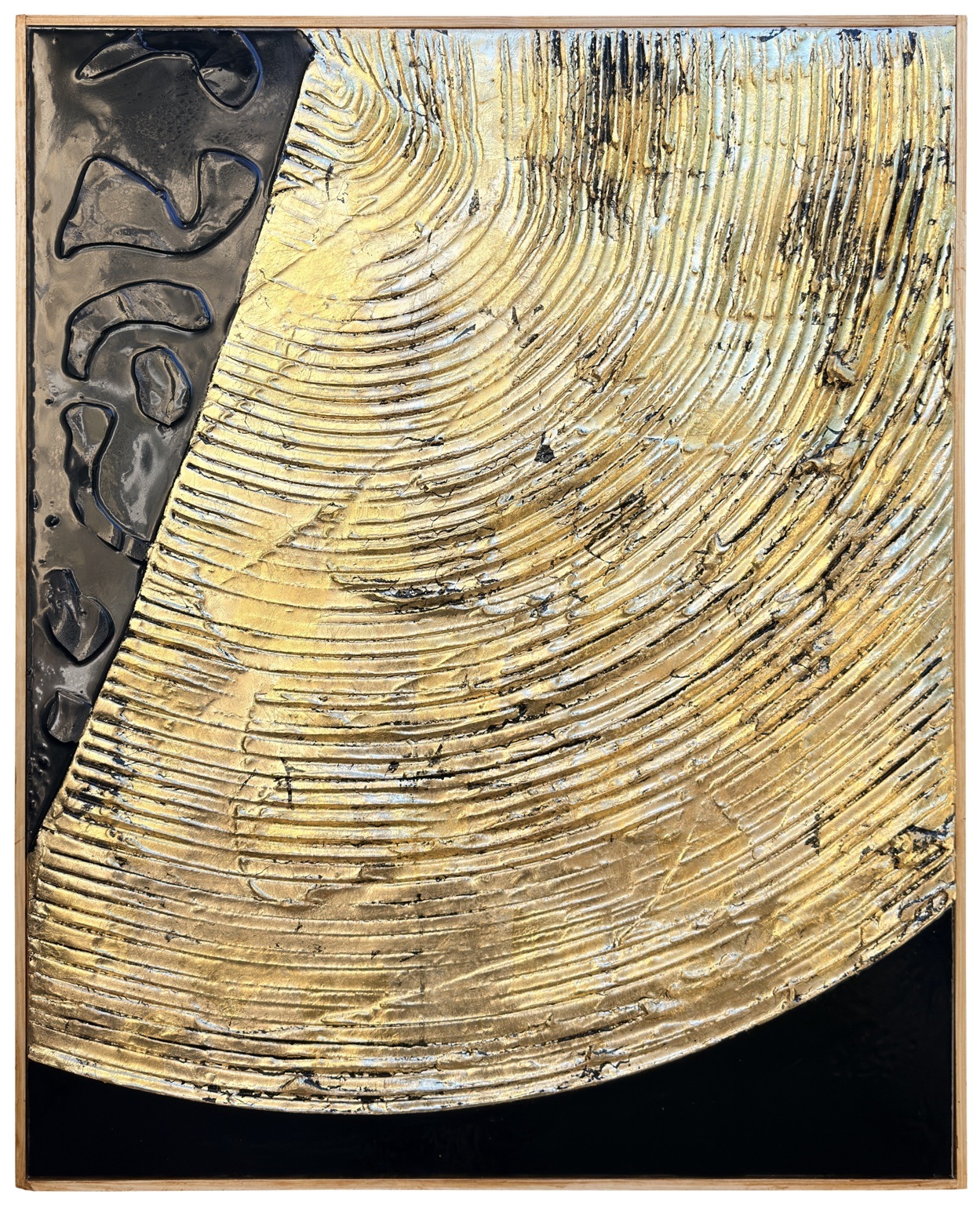 Living Matter — relief doré à la feuille d’or 24 carats et noirs profonds, Vincent GILD, 2026