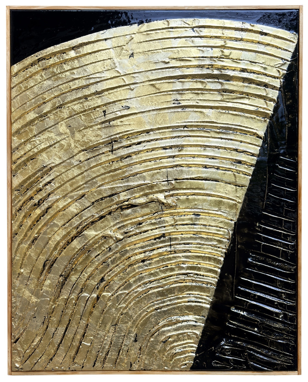 Living Matter — relief doré à la feuille d’or 24 carats et noirs profonds, Vincent GILD, 2026